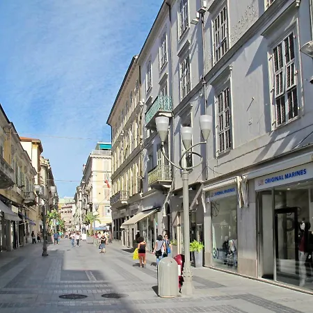 Locazione Turistica Casa Irma Apartment *